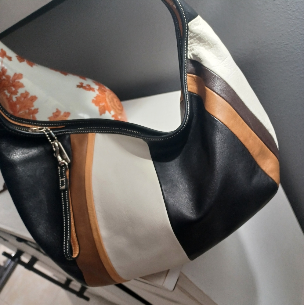 VINTAGE COACH WRISTLET & 15in MATCHED COACH STRIPED HOBO ERGO BAG - Picture 9 of 16